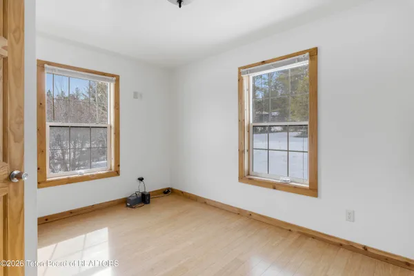 $850,000 | 31 Pine Hollow, Alpine, WY 83128