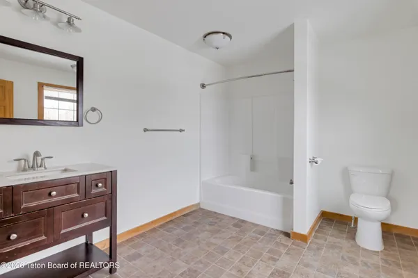 $850,000 | 31 Pine Hollow, Alpine, WY 83128