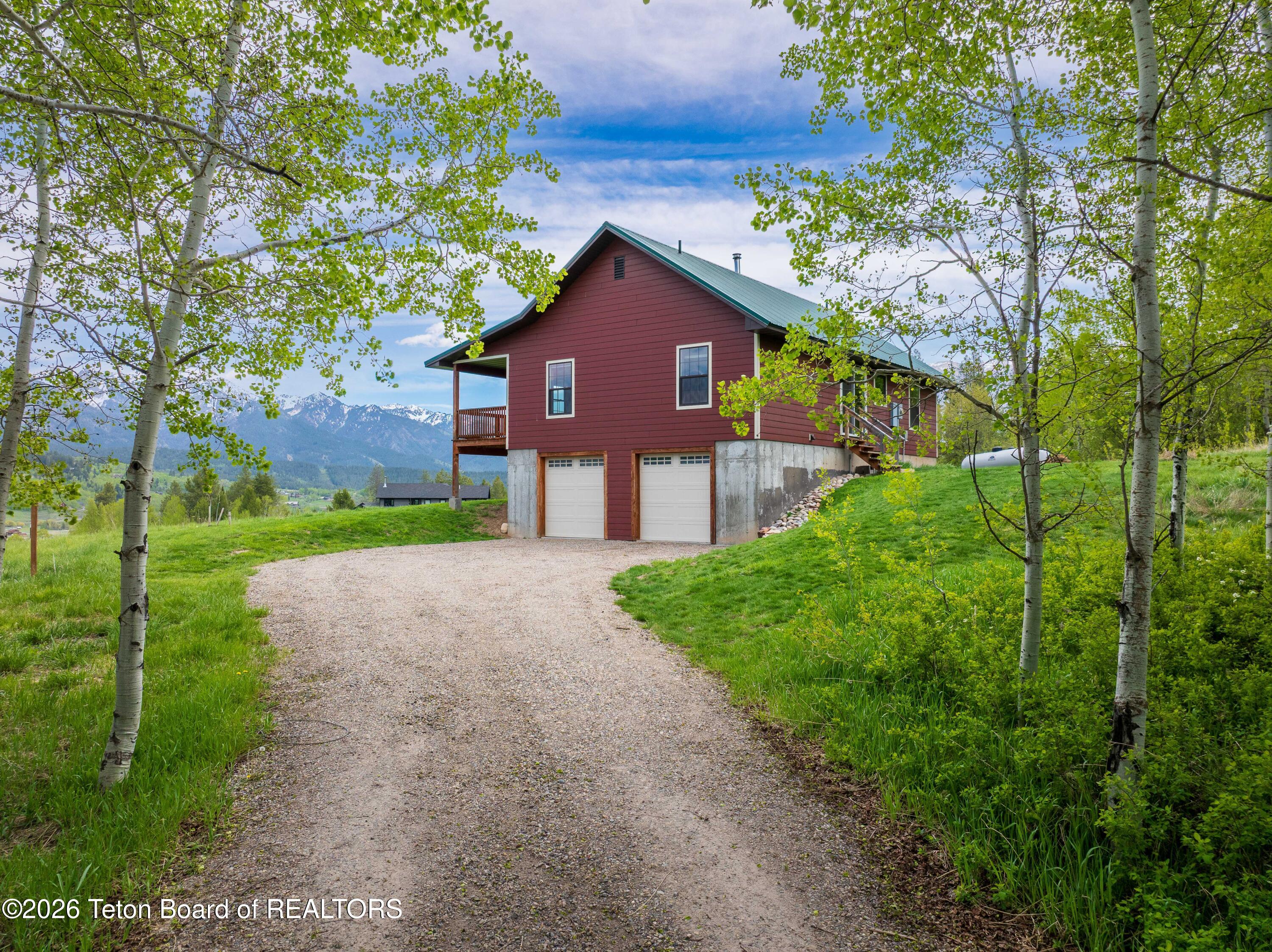 31 Pine Hollow Alpine, WY 83128 - Photo 3 of 42 31 Pine Hollow_0085_D-Edit