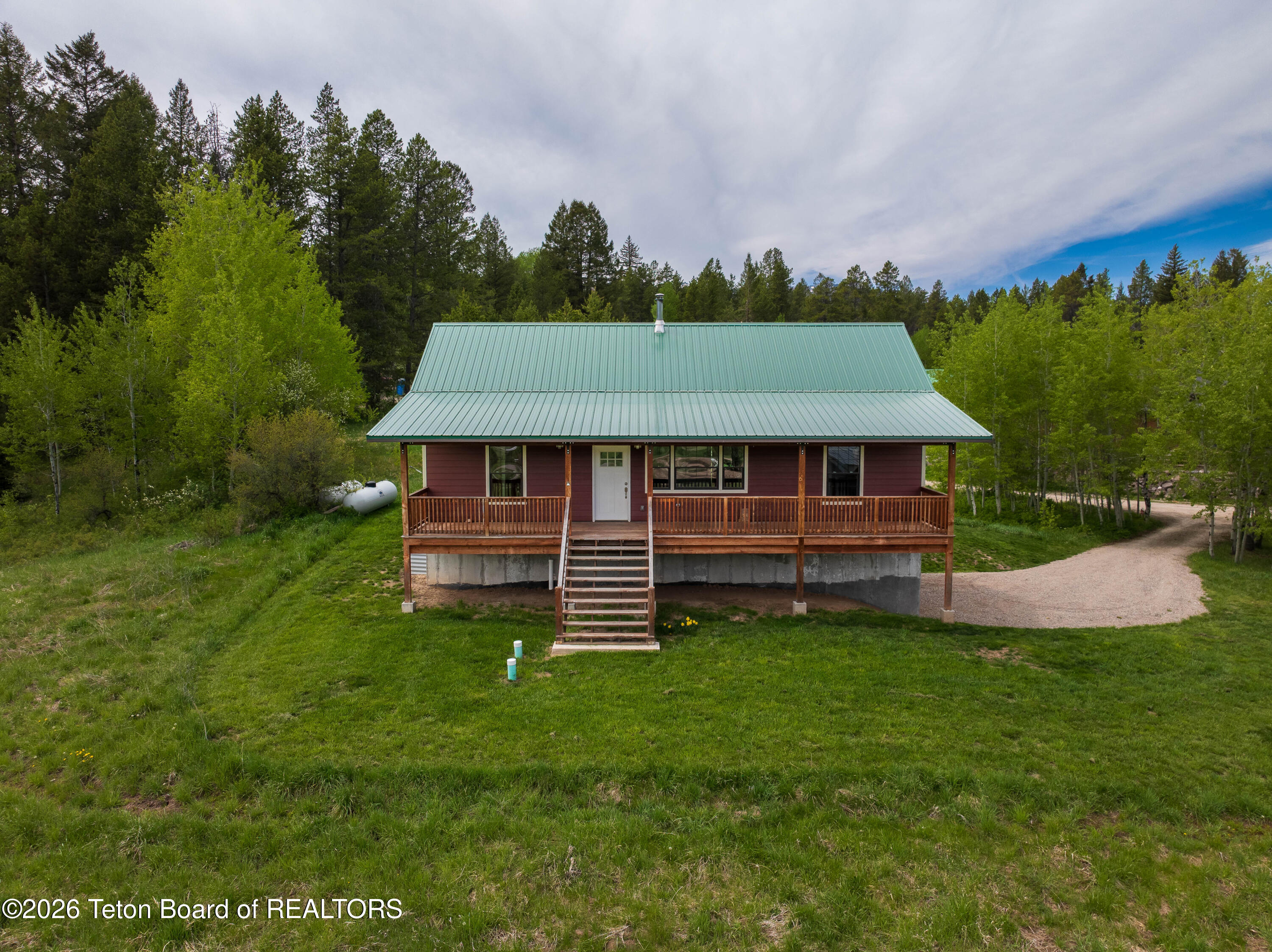 31 Pine Hollow Alpine, WY 83128 - Photo 5 of 42 31 Pine Hollow_0037_D