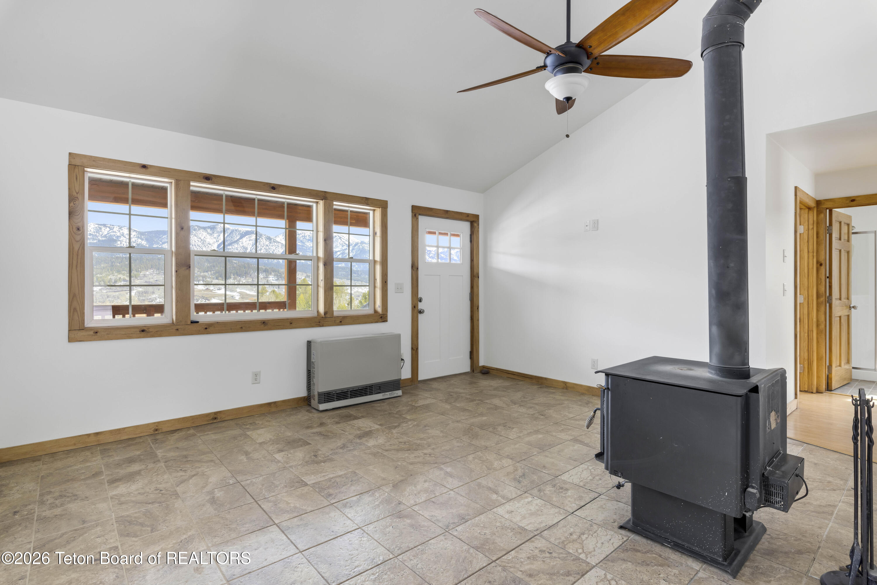 31 Pine Hollow Alpine, WY 83128 - Photo 7 of 42 Web - 31 Pine Hollow-19