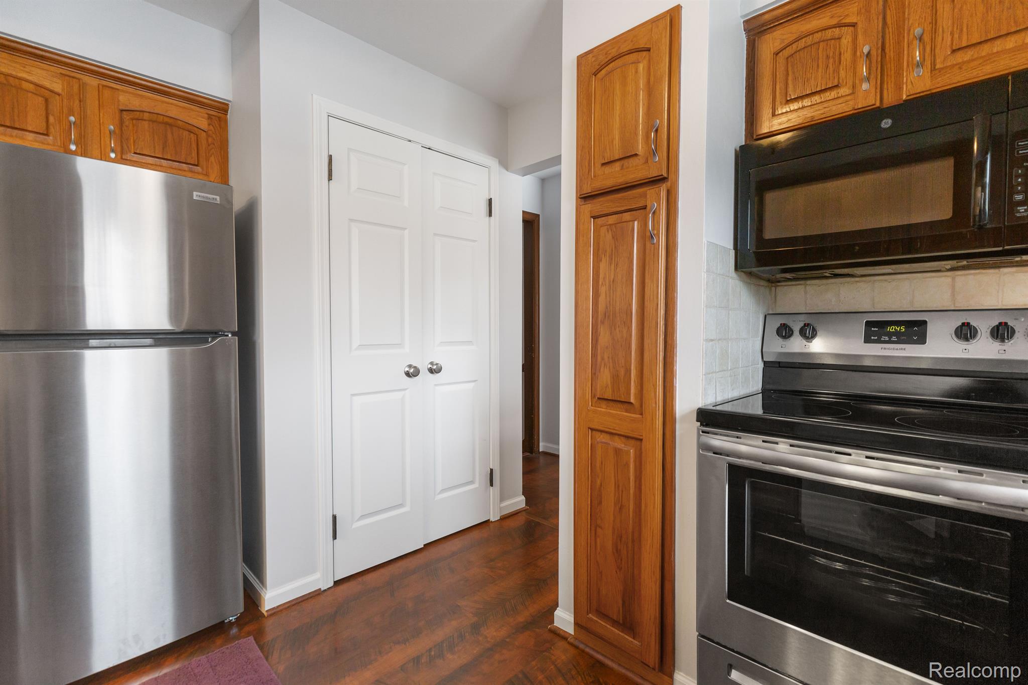 8855 Messmore Road Utica, MI 48317 - Photo 24 of 50 Gallery Image 24