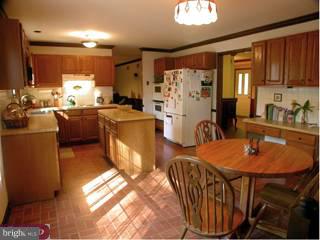 407 Ramsey Road Yardley, PA 19067 - Photo 3 of 6 Gallery Image 3