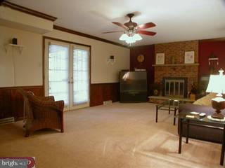 407 Ramsey Road Yardley, PA 19067 - Photo 4 of 6 Gallery Image 4