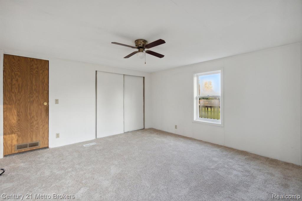 5499 Rensselear Drive Lapeer, MI 48446 - Photo 13 of 28 Gallery Image 13