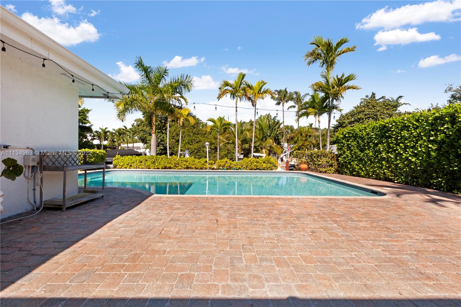 1777 Daytonia Road Miami Beach, FL 33141 - Photo 30 of 36 a view of a backyard