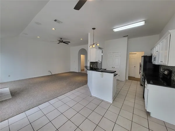 $2,150 | 4909 Lake Nocona Drive, Corpus Christi, TX 78413