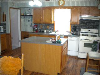 7120 Jackman Road Temperance, MI 48182 - Photo 4 of 15 672962-3.JPG
