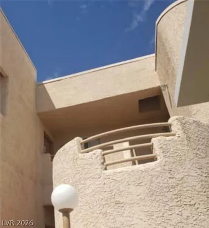 $186,900 | 2200 Highpointe Drive, Unit 201, Laughlin, NV 89029