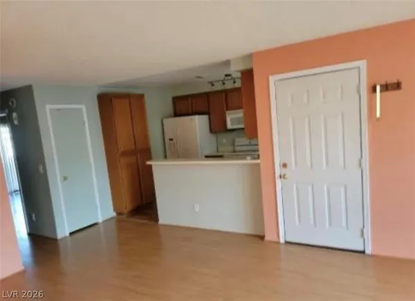 $186,900 | 2200 Highpointe Drive, Unit 201, Laughlin, NV 89029