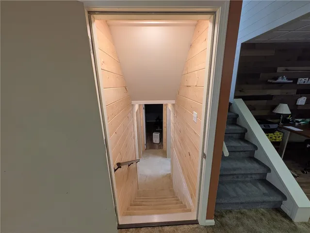 $299,900 | 1525 South Avenue, Lewis Run, PA 16738