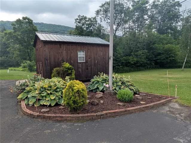 $299,900 | 1525 South Avenue, Lewis Run, PA 16738