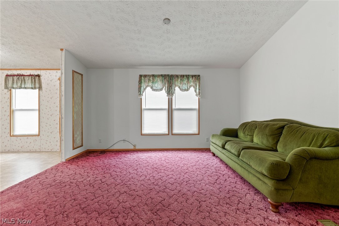 8472 Azalea Road Southwest Dennison, OH 44621 - Photo 17 of 35 Gallery Image 17