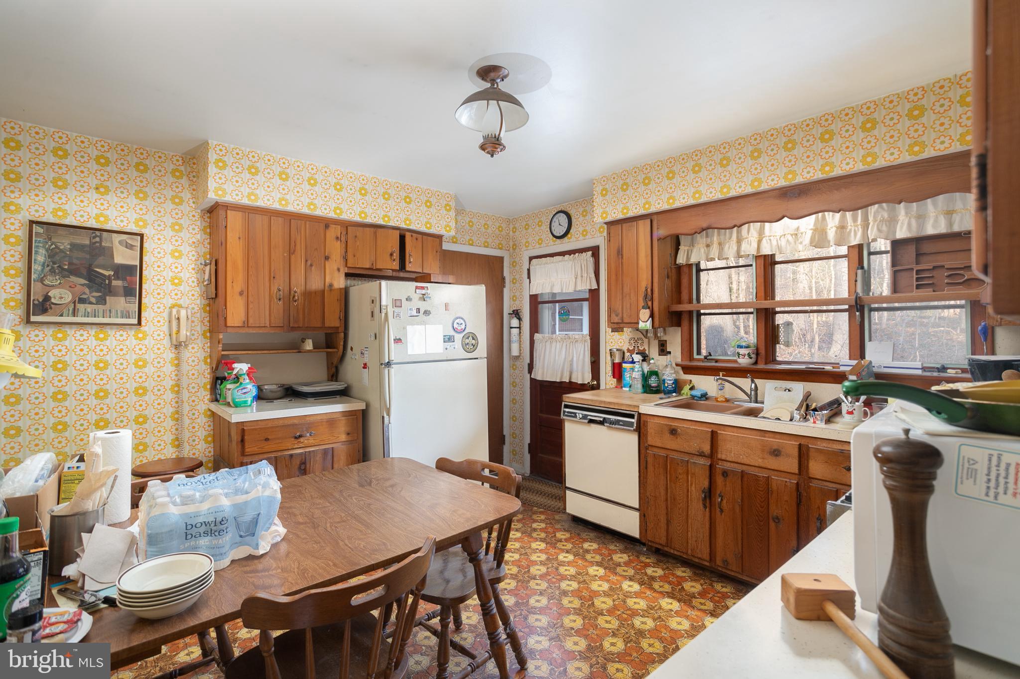 115 Woolmans Lane Mount Laurel, NJ 08054 - Photo 15 of 32