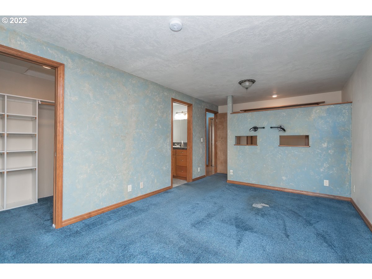 809 Toliver Road Molalla, OR 97038 - Photo 8 of 17