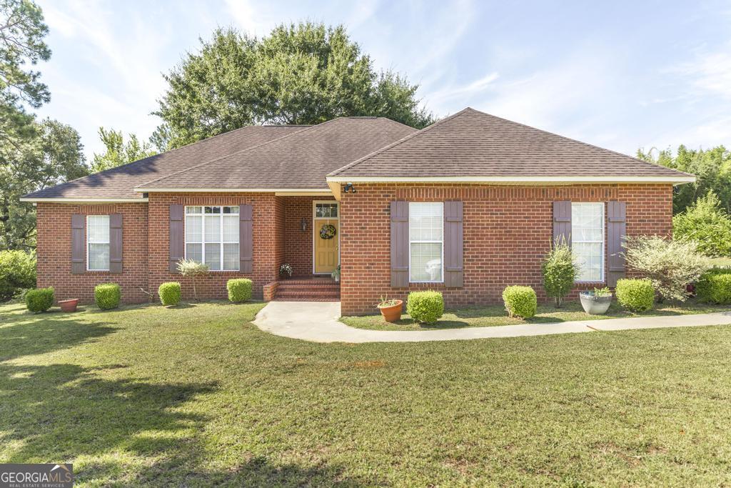 201 Fox Ridge Drive Dublin, GA 31021 - Photo 1 of 32