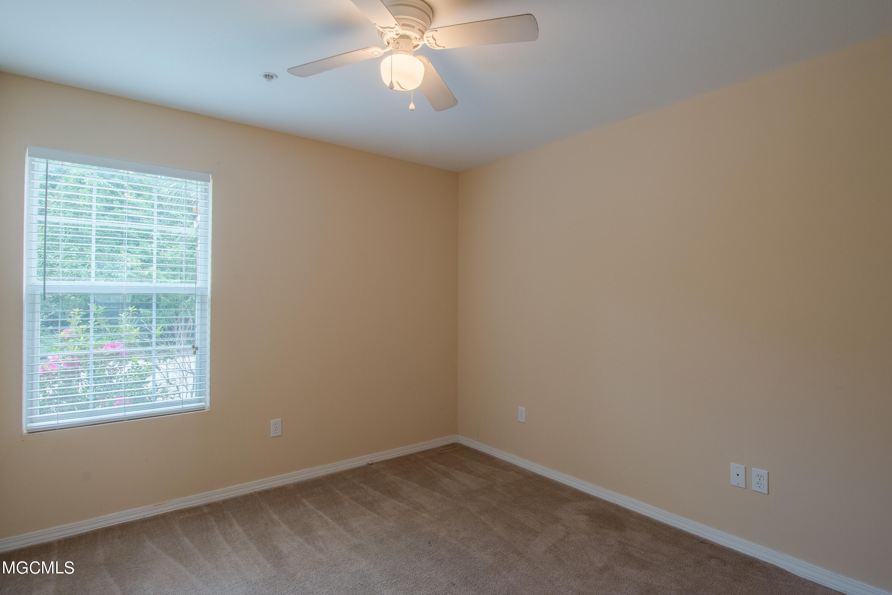 485 Tegarden Road Gulfport, MS 39507 - Photo 4 of 12 485 Teagarden Road-103