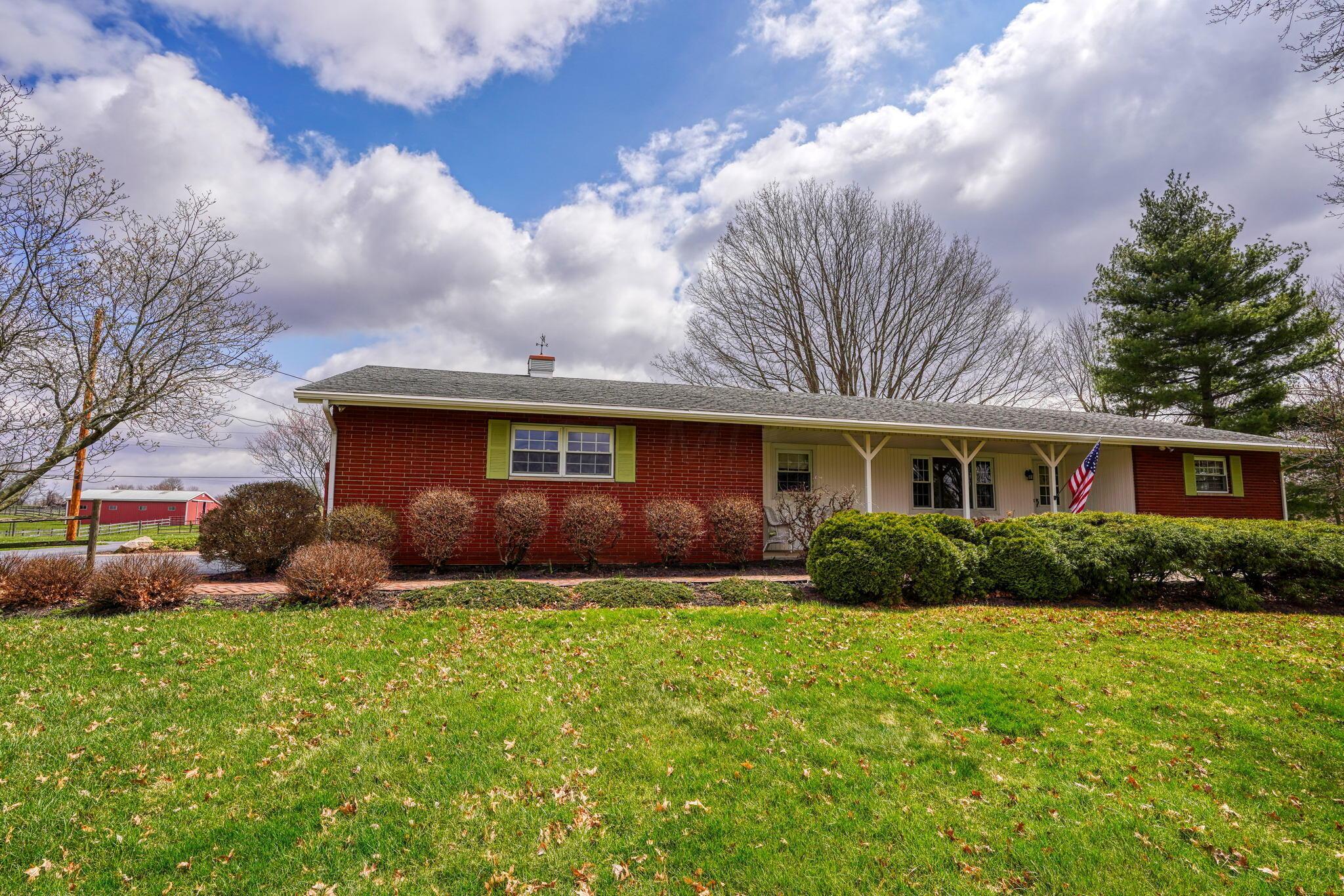3143 Amanda Northern Road Northwest Carroll, OH 43112 - Photo 2 of 72 3143 Amanda Northern Rd (4)