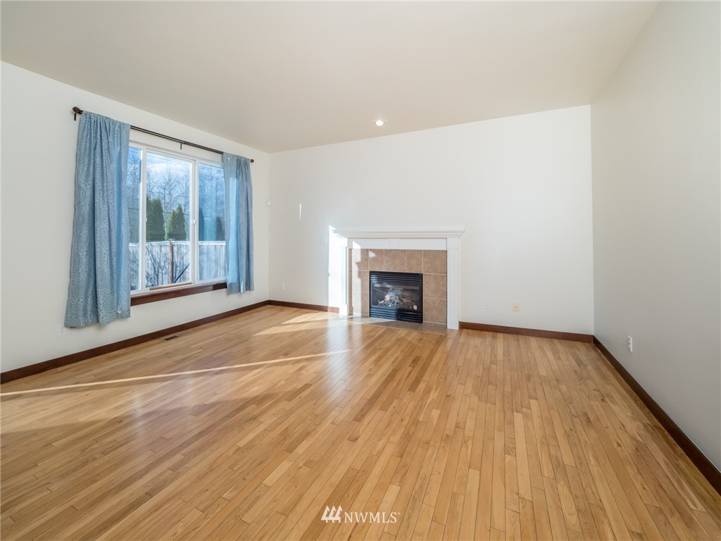 17324 13th Avenue Southeast, Unit 12W Bothell, WA 98012 - Photo 7 of 22 Gallery Image 7