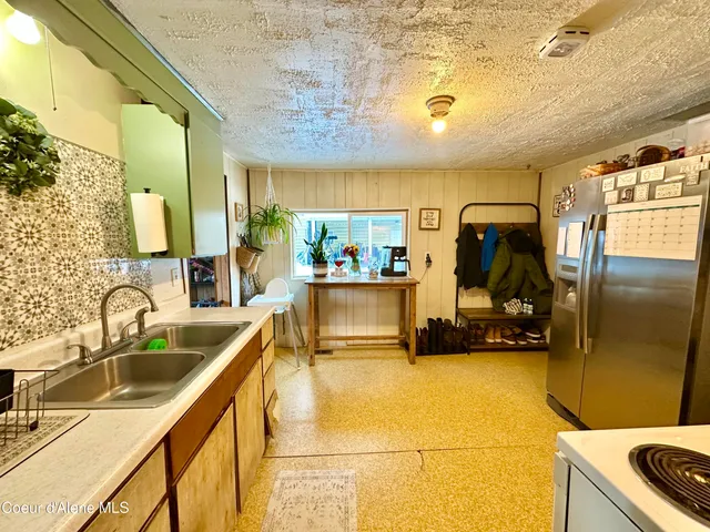 $319,999 | 603 East Larch Avenue, Osburn, ID 83849