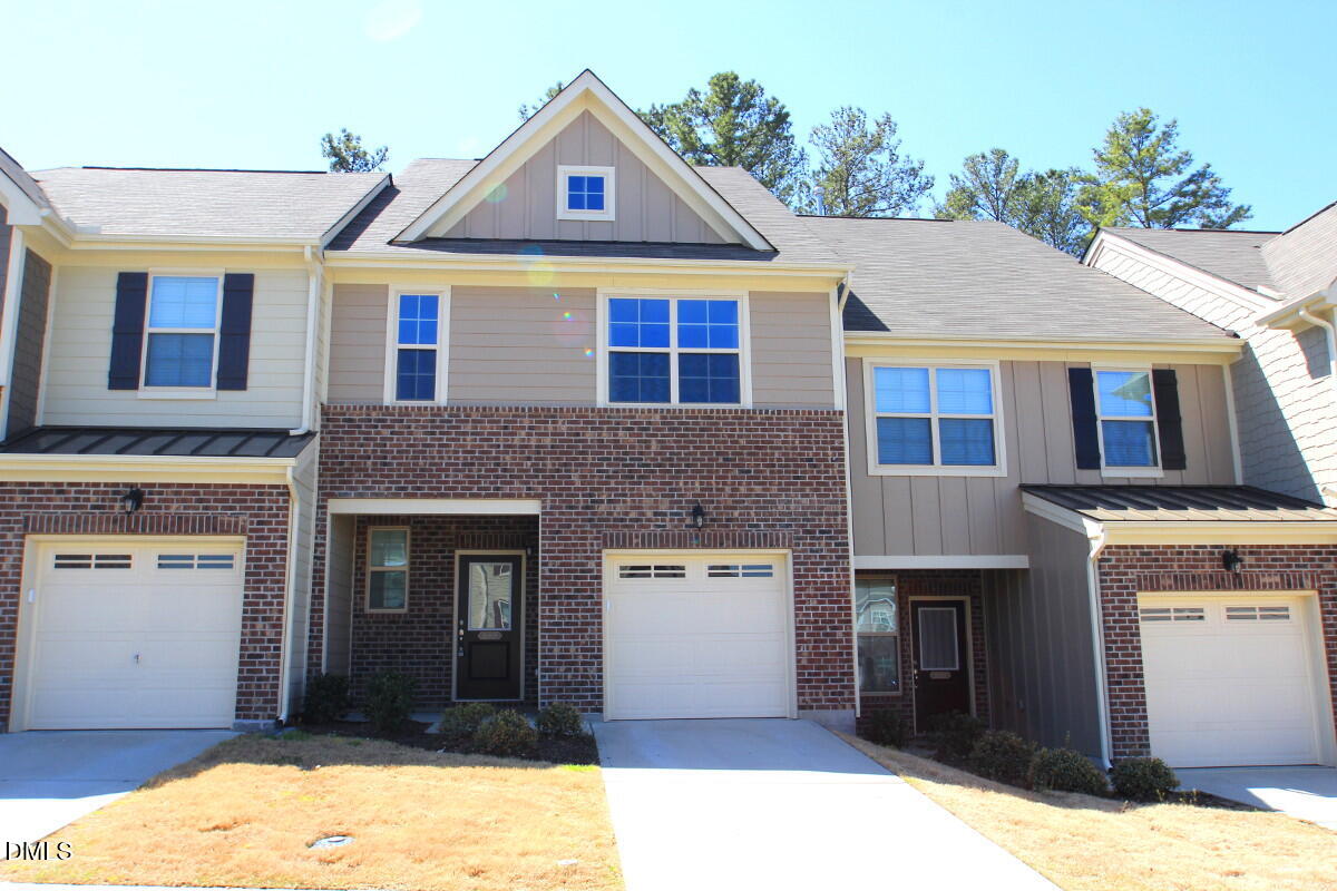 10019 Lynnberry Place Raleigh, NC 27617 - Photo 1 of 15 front