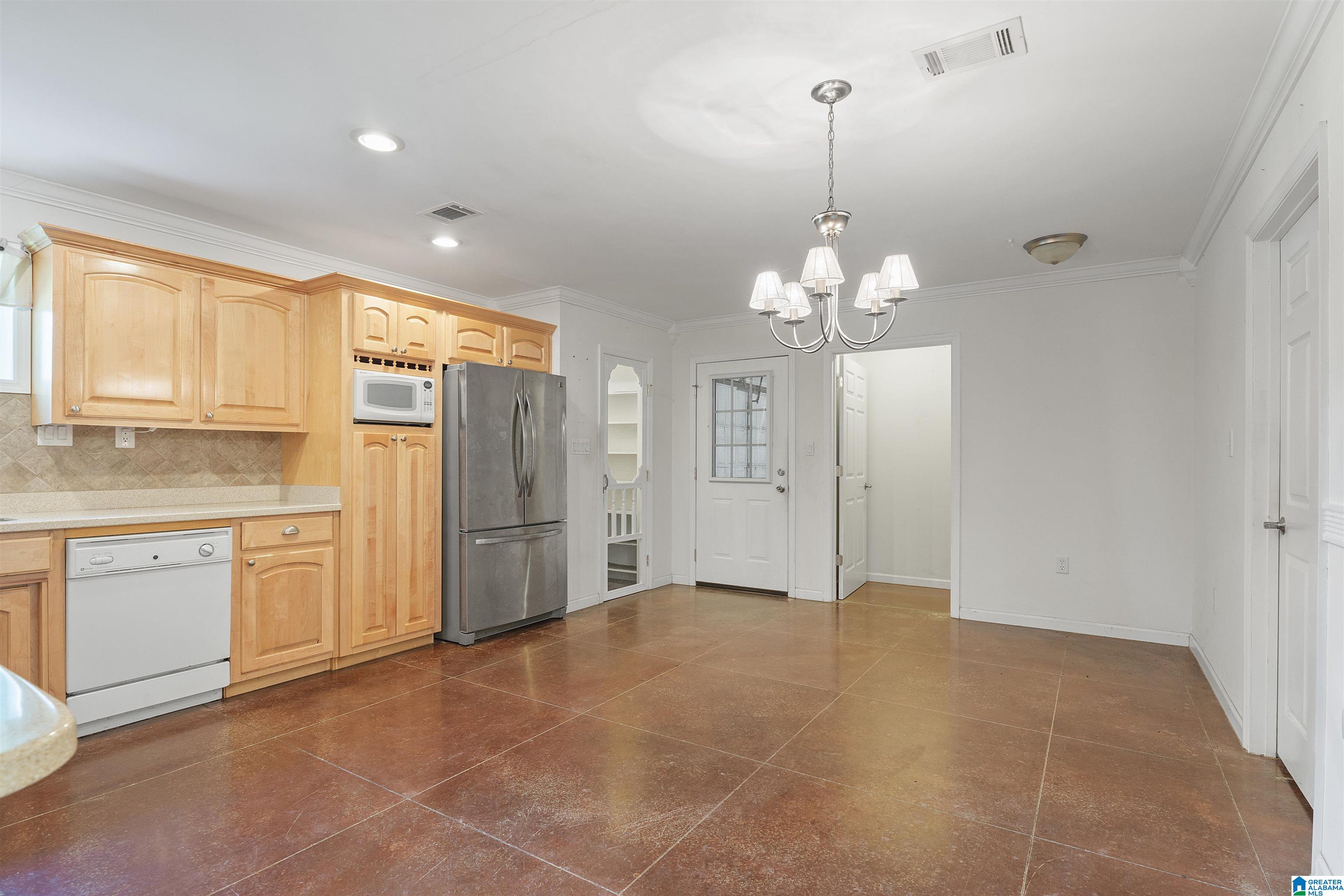 1031 Reneau Road Oneonta, AL 35121 - Photo 7 of 50