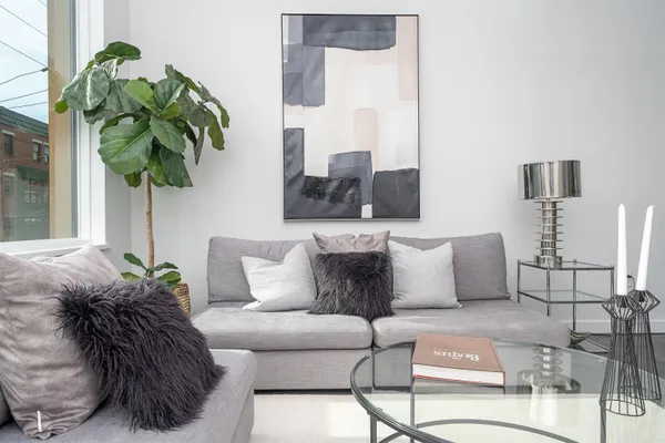 $3,375 | 233 Newark Avenue, Unit 4A, Jersey City, NJ 07302