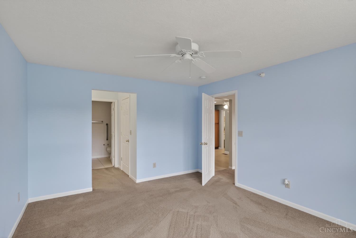 5694 Bridgetown Road, Unit 15 Cincinnati, OH 45248 - Photo 24 of 66 Gallery Image 24