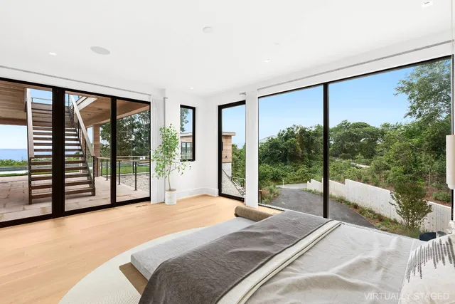 $14,495,000 | 15 North Neck Lane, Montauk, NY 11954