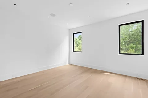 $14,495,000 | 15 North Neck Lane, Montauk, NY 11954