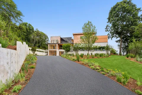 $14,495,000 | 15 North Neck Lane, Montauk, NY 11954