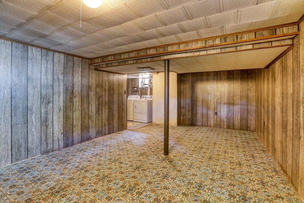 22 Crosby Street Stoneham, MA 02180 - Photo 23 of 30 a view of entryway