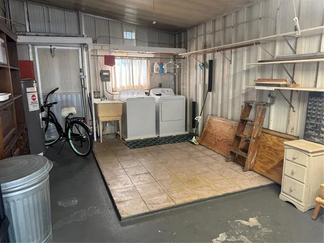 a view of a storage & utility room