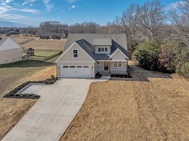 $775,850 | 569 Shorty Few Road, Dickson, TN 37055