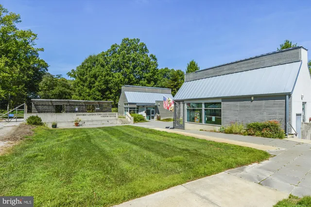 $330,000 | 1745 Ridgely Road, Edgewater, MD 21037