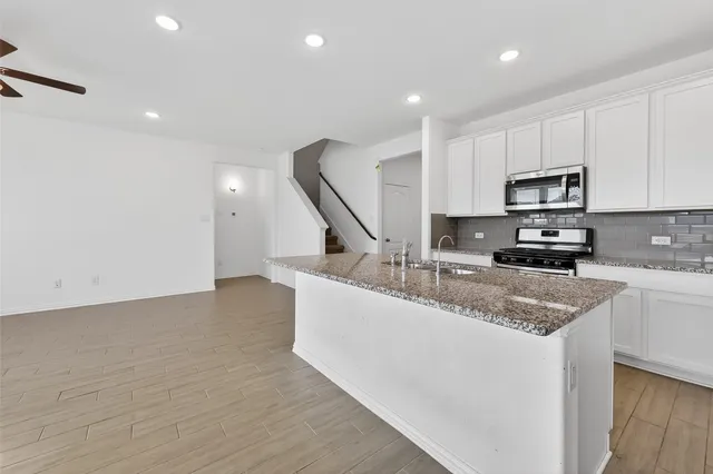 $329,900 | 31215 Conover Drive, Fulshear, TX 77441