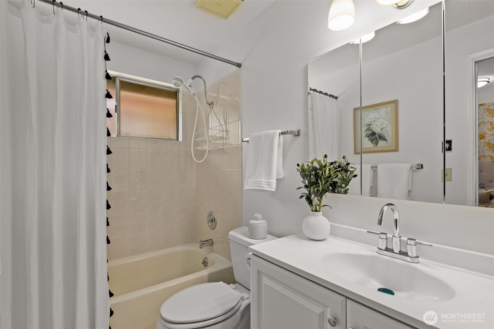 2507 Vashon Court Northeast Renton, WA 98059 - Photo 24 of 40