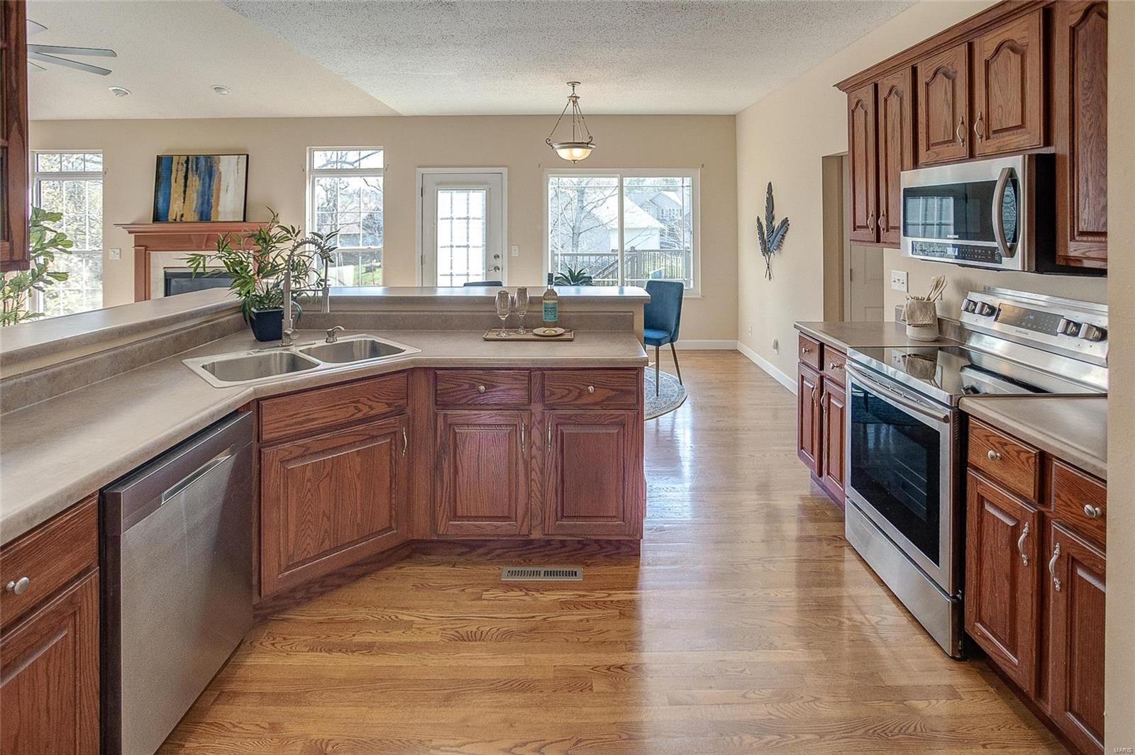 1170 Red Hawk Ridge Lane O'Fallon, IL 62269 - Photo 19 of 51 Gallery Image 19