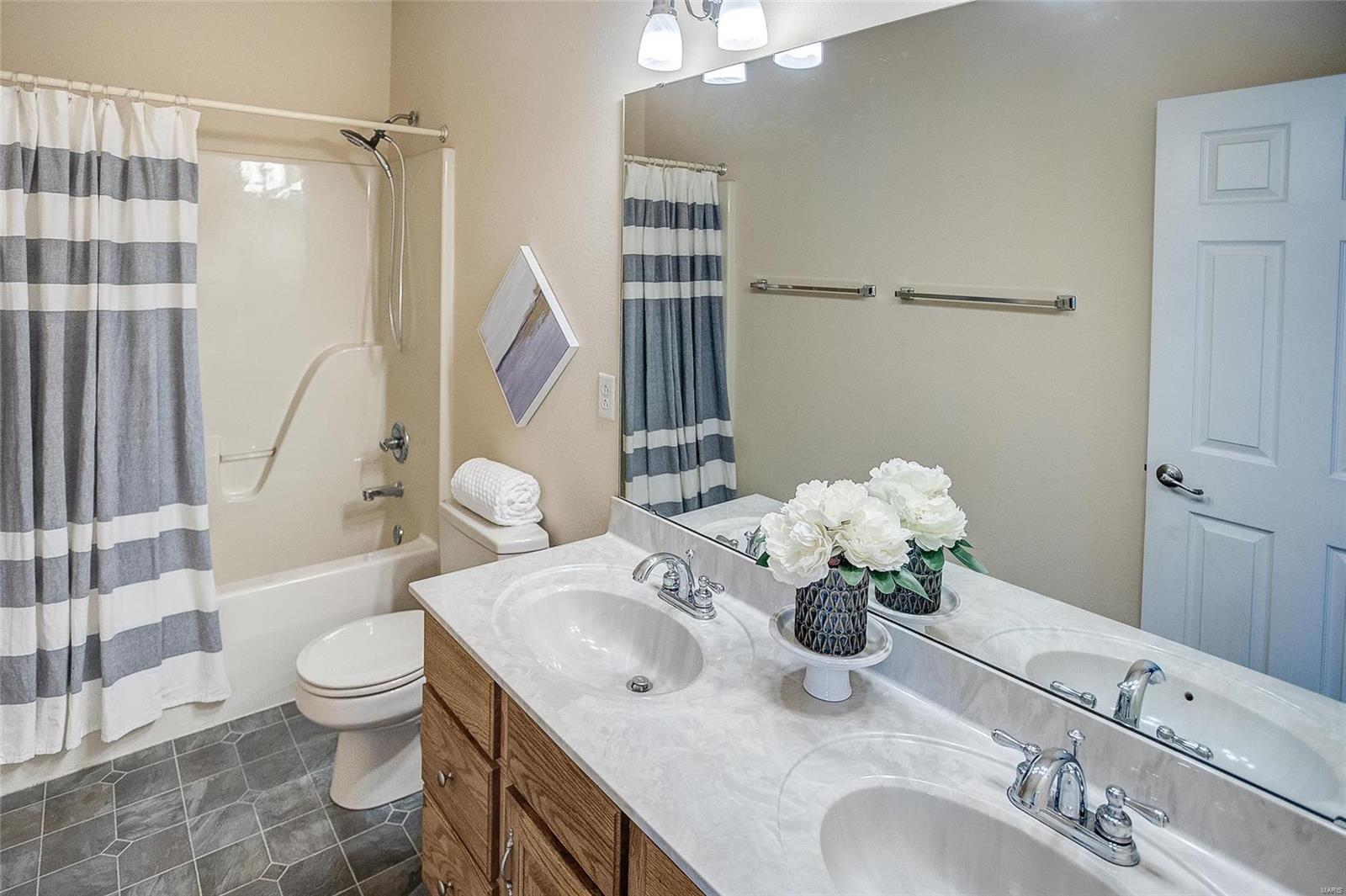 1170 Red Hawk Ridge Lane O'Fallon, IL 62269 - Photo 37 of 51 Gallery Image 37