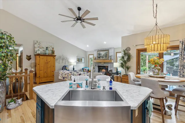 $399,900 | 1903 St George Lane, Janesville, WI 53545