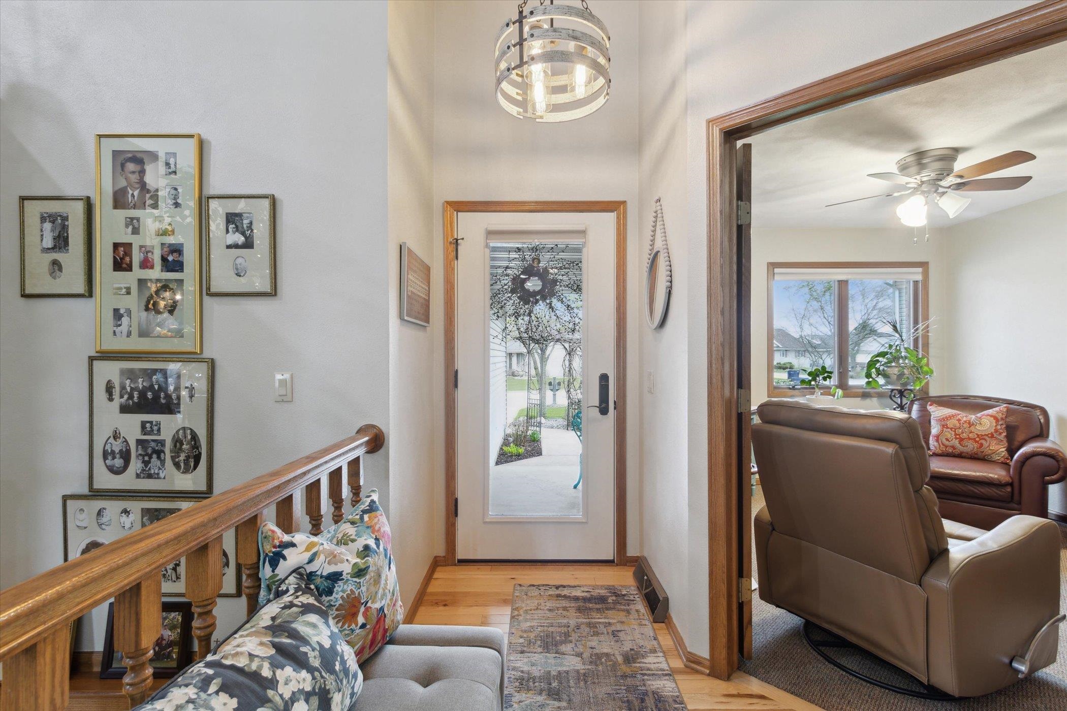 1903 St George Lane Janesville, WI 53545 - Photo 4 of 31