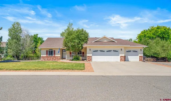 $665,000 | 2033 Otter Pond Circle, Montrose, CO 81401