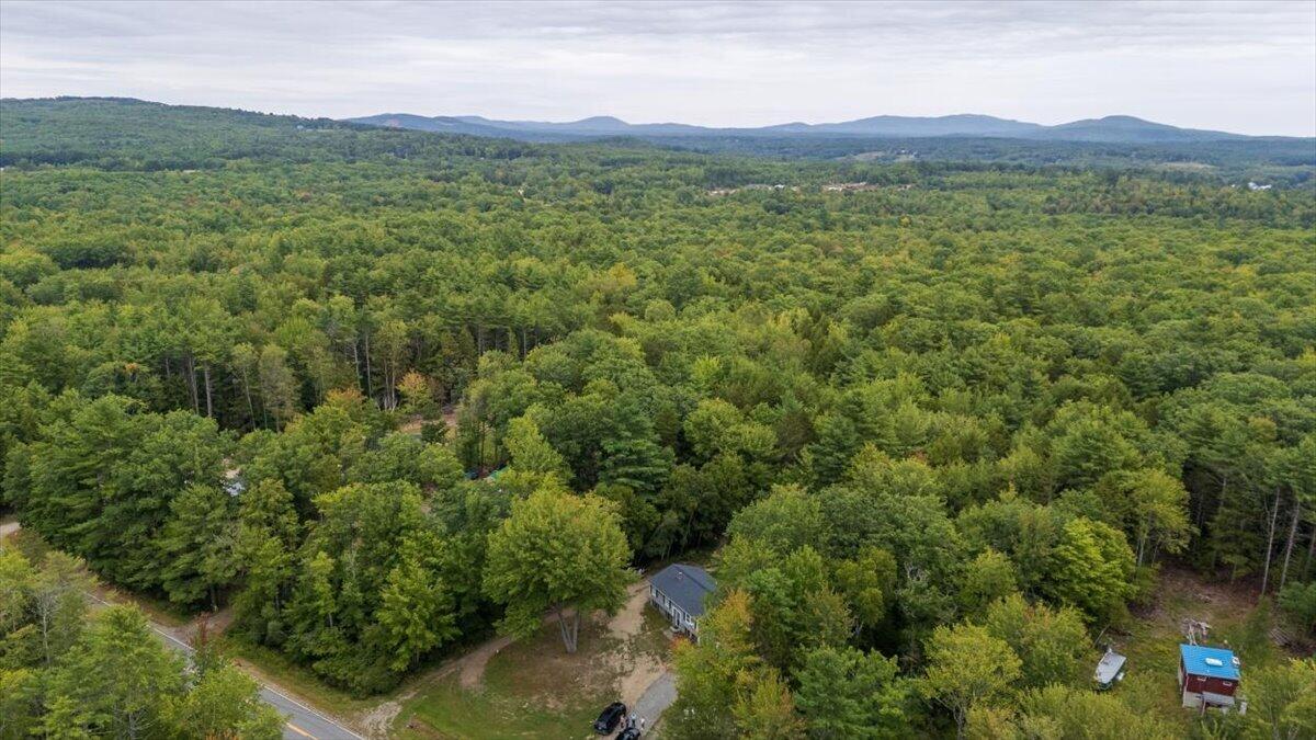 50-1327 Manktown Rd-50