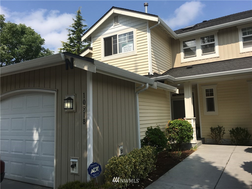 10918 Southeast 187th Lane Renton, WA 98055 - Photo 1 of 21 Gallery Image 1