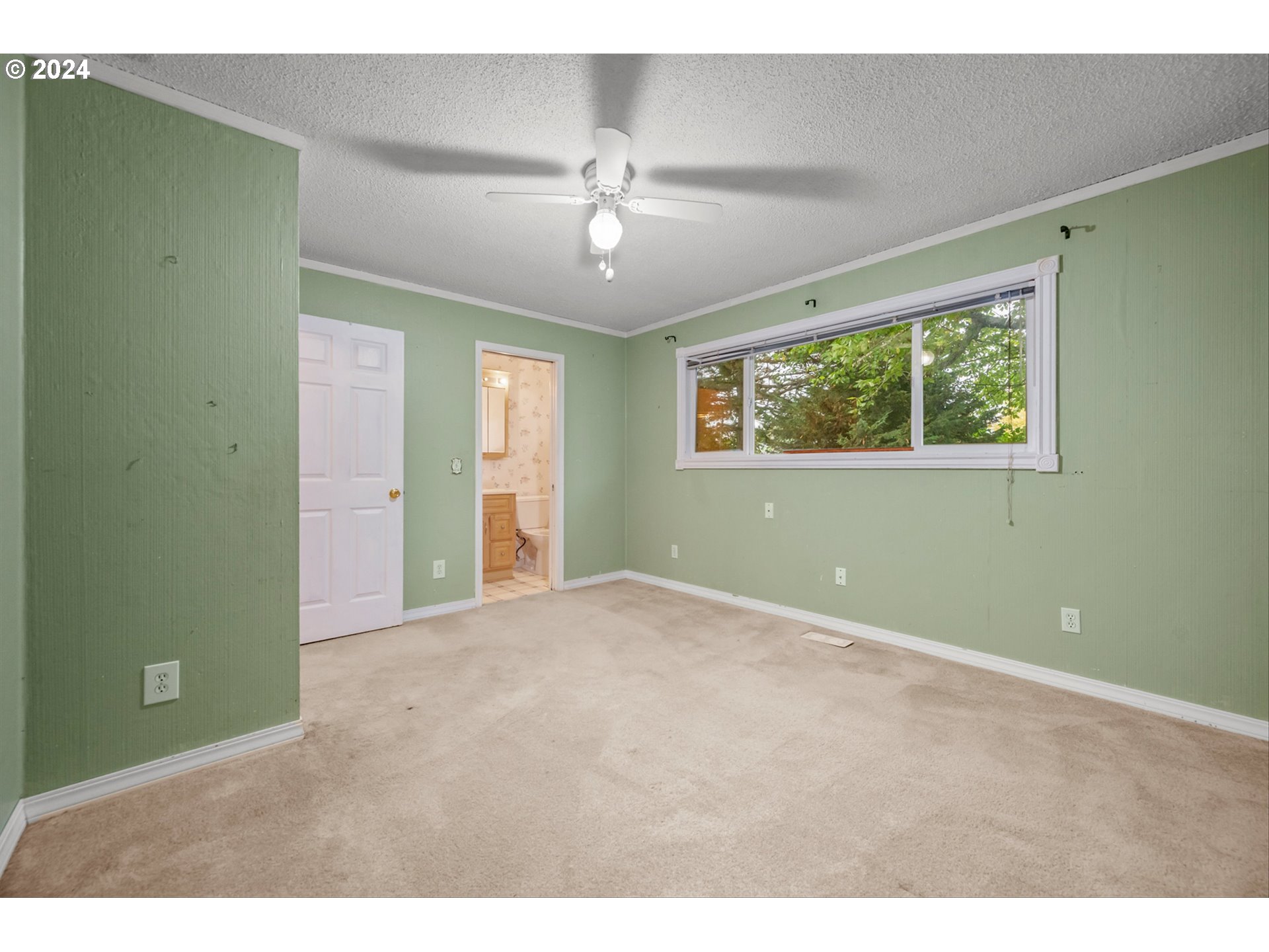 2355 Northeast Rene Avenue Gresham, OR 97030 - Photo 15 of 34 Gallery Image 15