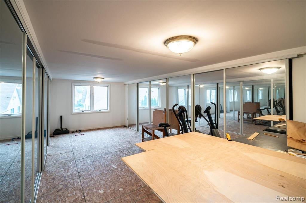 154 Roth Boulevard Clawson, MI 48017 - Photo 24 of 28