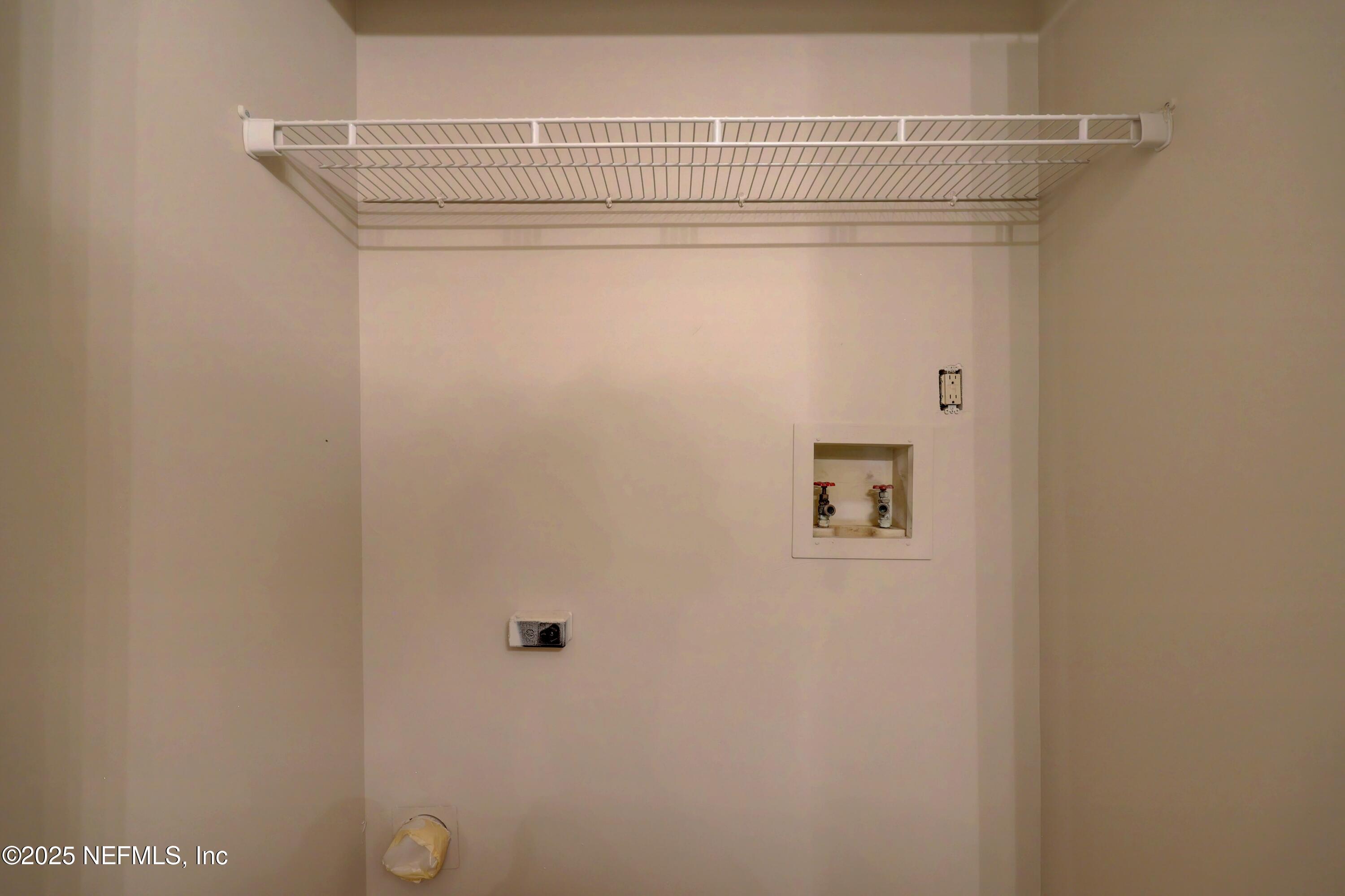 3801 Crown Point Road, Unit 2132 Jacksonville, FL 32257 - Photo 21 of 21 Laundry area