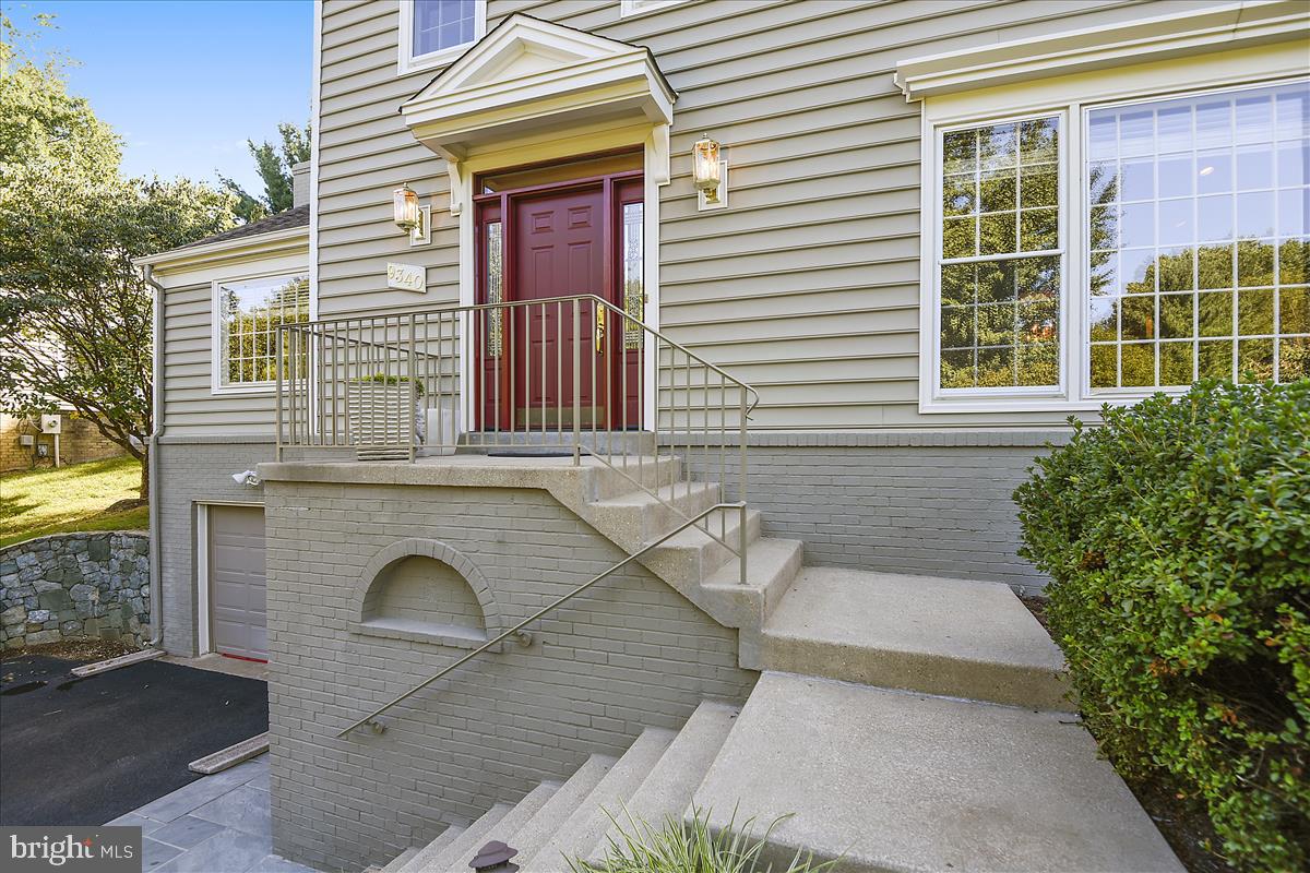 Flagstone Steps to front door