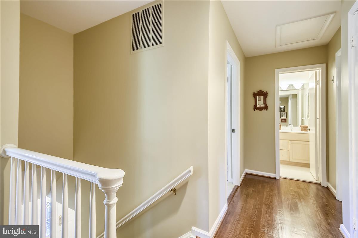 9340 Reach Road Potomac, MD 20854 - Photo 25 of 43 Upstairs Hallway