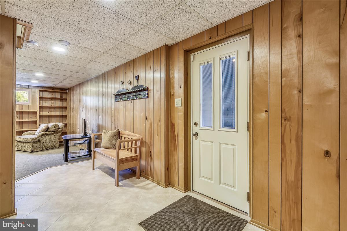 9340 Reach Road Potomac, MD 20854 - Photo 38 of 43 Walk-out Basement